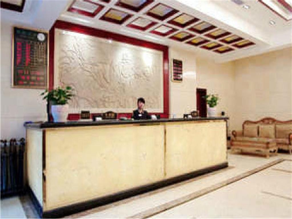 Guangzhou Lucky Hotel Exteriör bild