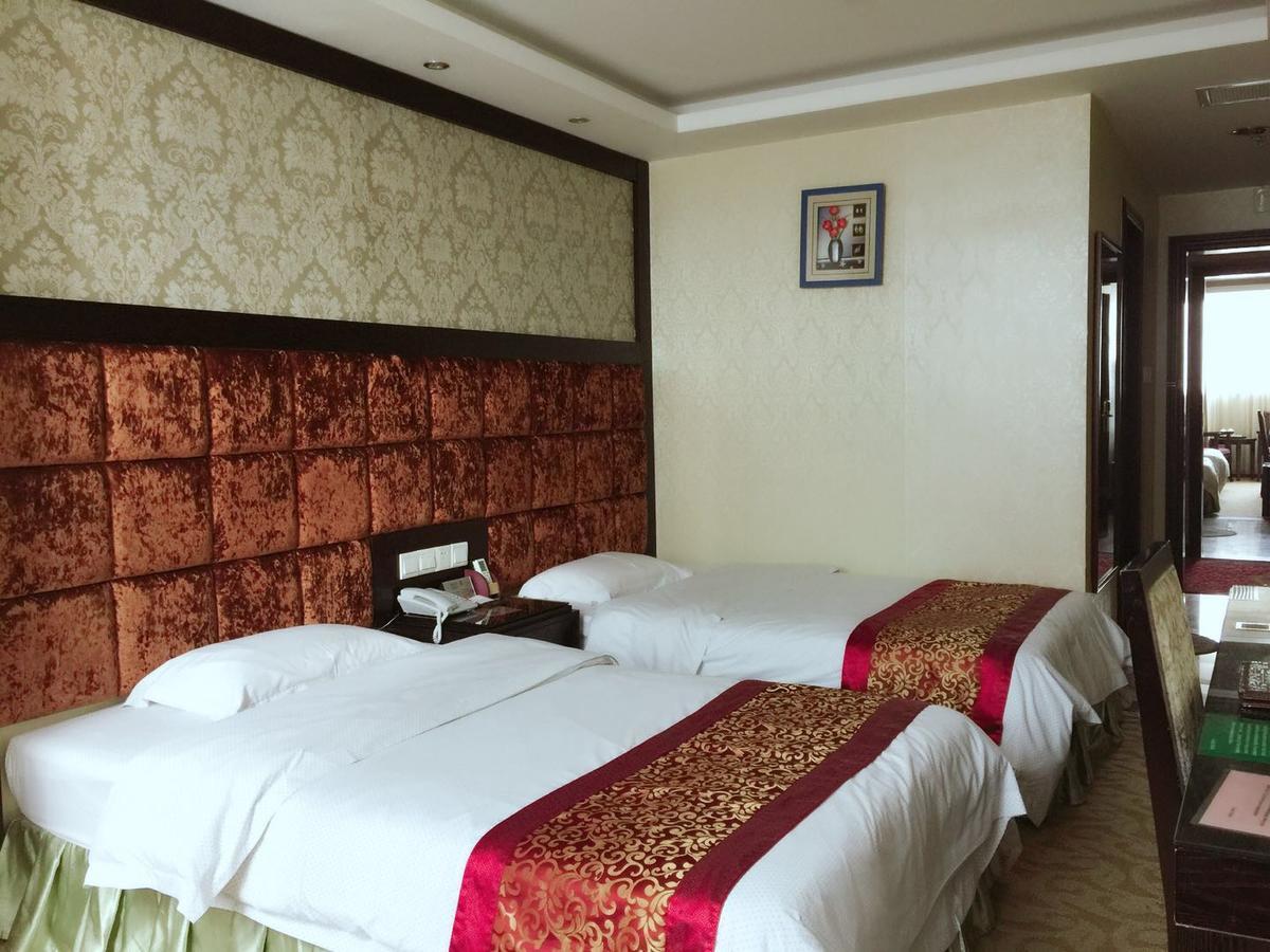 Guangzhou Lucky Hotel Exteriör bild